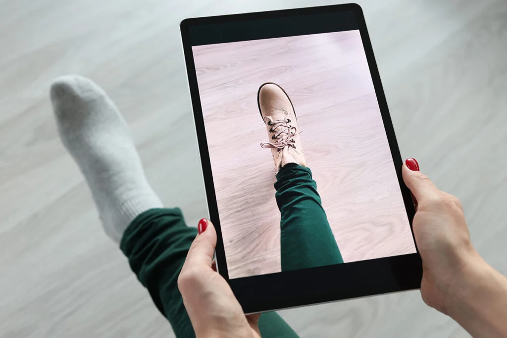 Tailor-Made Solutions: How Virtual Fitting Rooms Can Curb Returns in US Retail